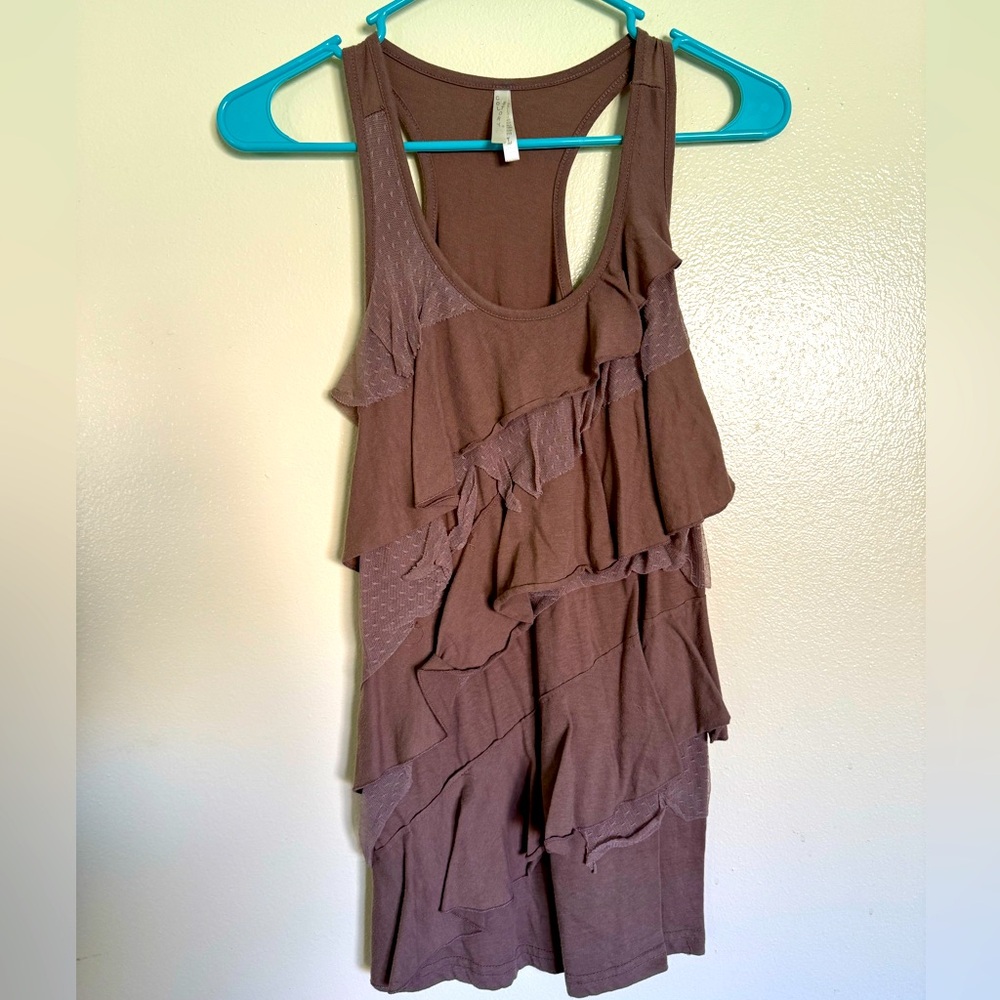 Frill Tank Too